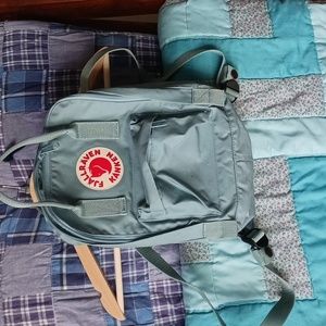Fjallraven Kanken mini in light aqua